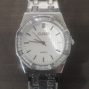 Silver Women's Quartz Watch